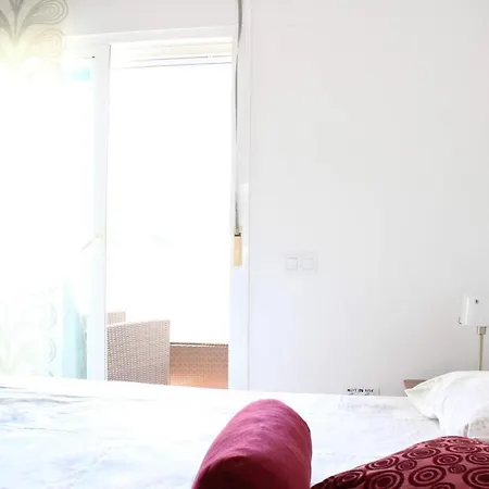 Accommodatie bij particulieren Newly Renovated Discover The Truth About Our Beautiful Oceanfront In Recent Renovations And New Management Ensure An Unforgettable Book Now And Experience It For Yourself Benalmádena
